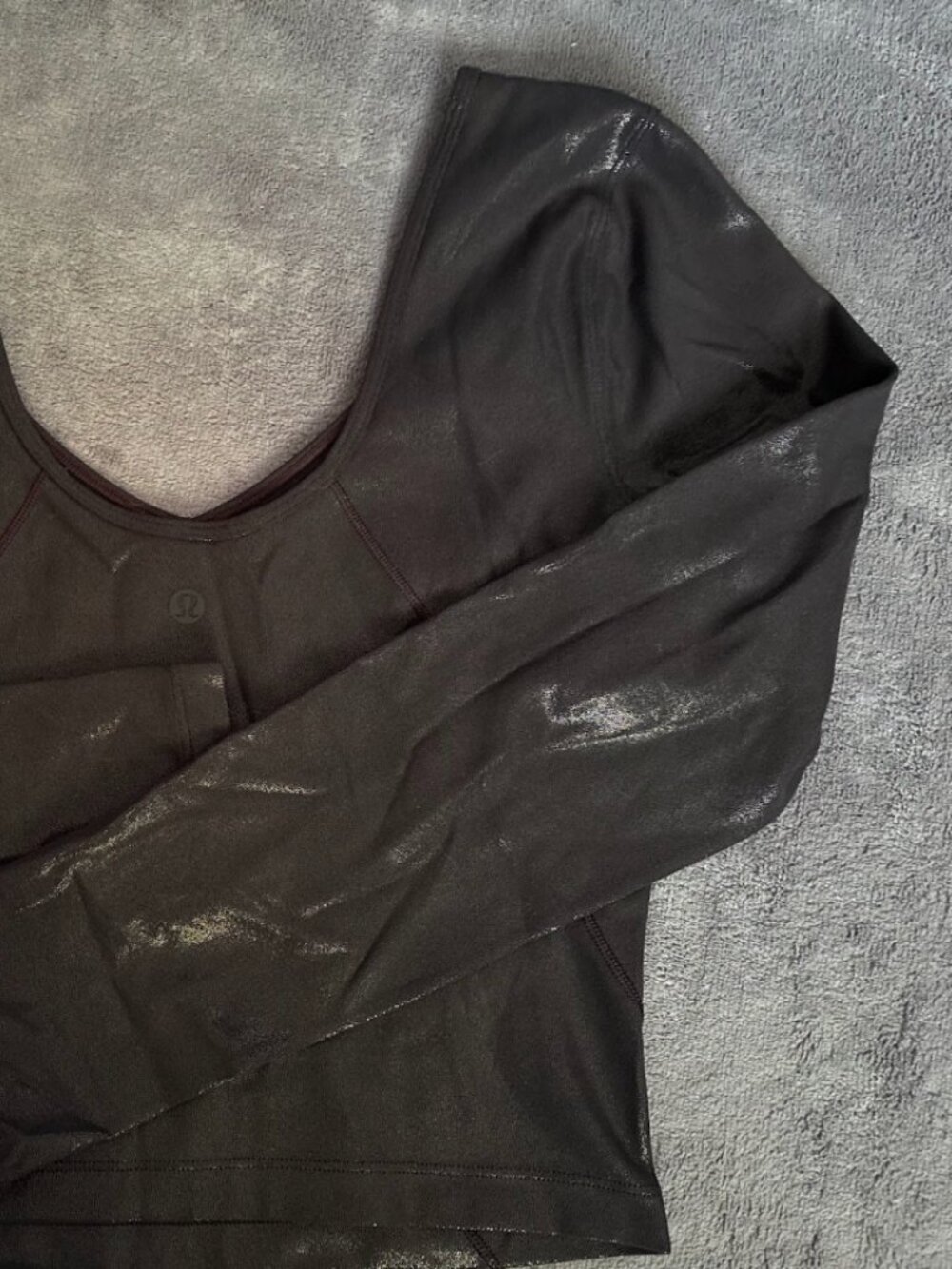 Lululemon Metallic Shimmer Long Sleeve Crop Workout Top Size 4